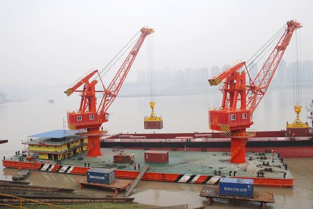 Marine Deck Crane Fixed Boom Floating Ship Crane Deck Pedestal Crane