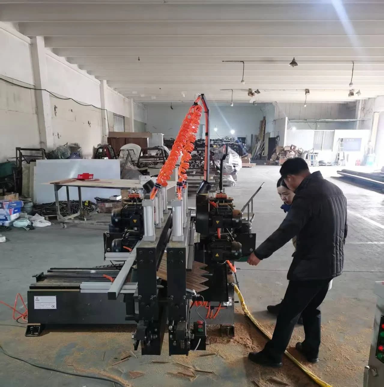 Precision Double End Chevron Parquet Flooring Tenoner Machine for Efficient Woodworking