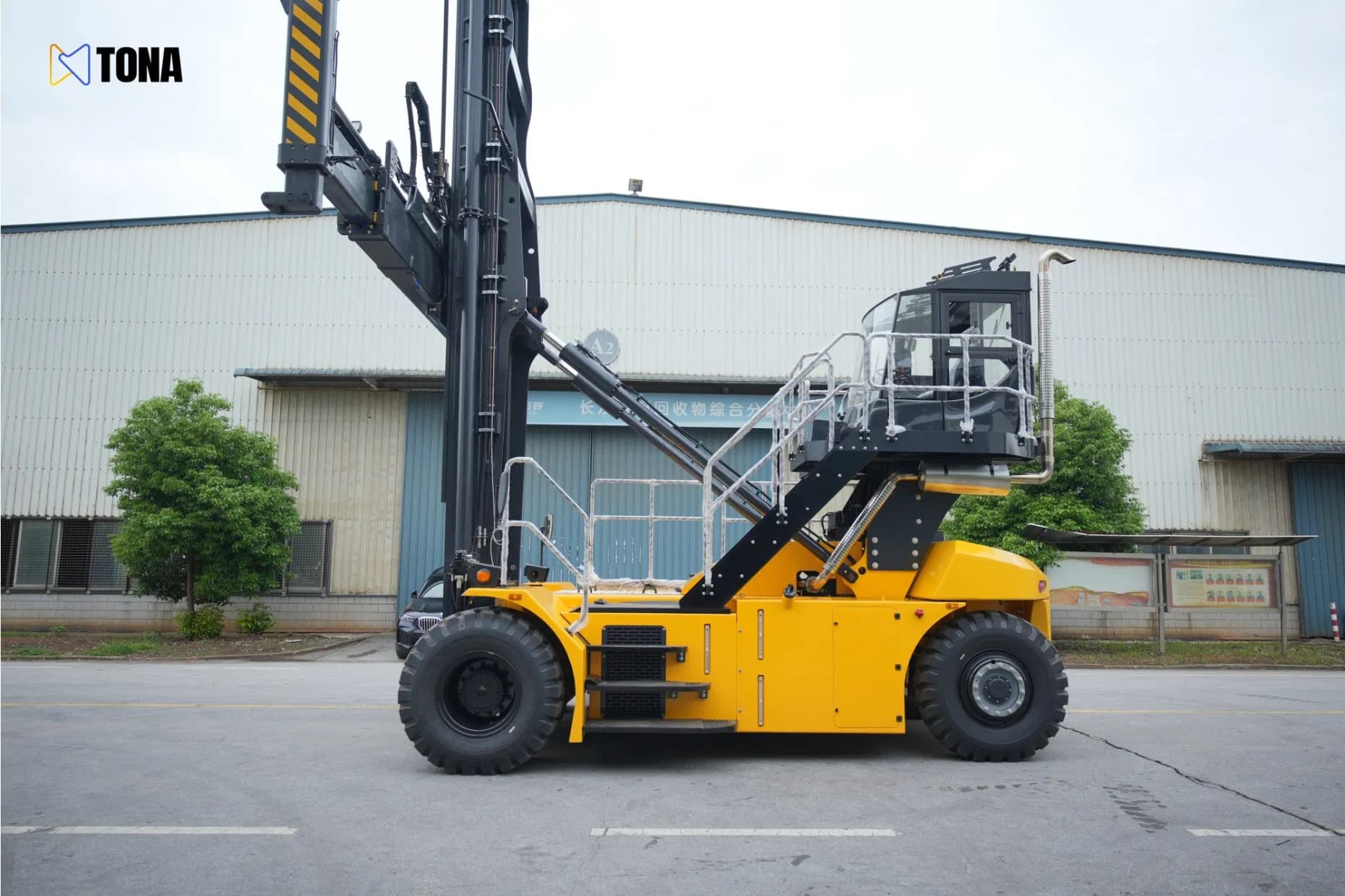 China Top Brand Popular Model Tch90K7 9t Empty Container Handler