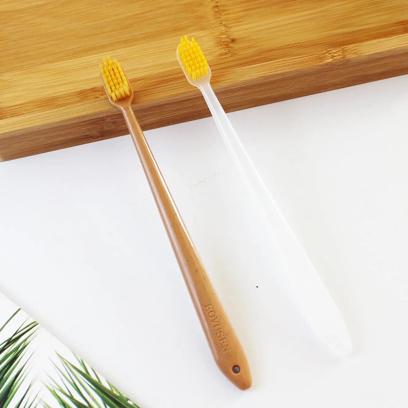 Eco-Friendly Hot Selling Pink Toothbrush for Personal Care