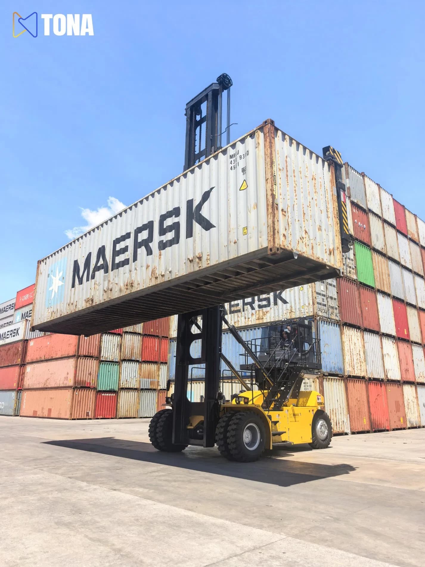 550 to 600mm Per Second Lifting Speed Empty Container Handler for Fast Operation