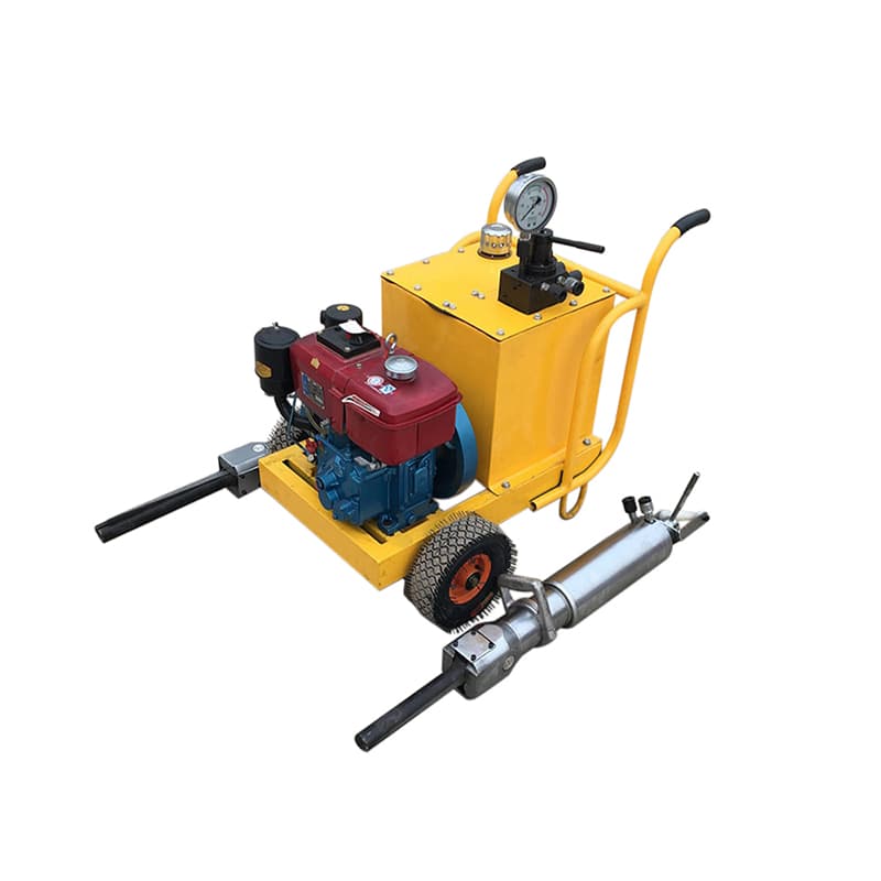 Efficient Mining Stone Splitter with Labor Saving Structure