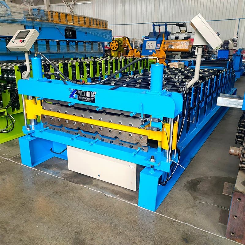 Roof EPS Sandwich Panel Roll Forming Machine for Professional Metal Roofing Production